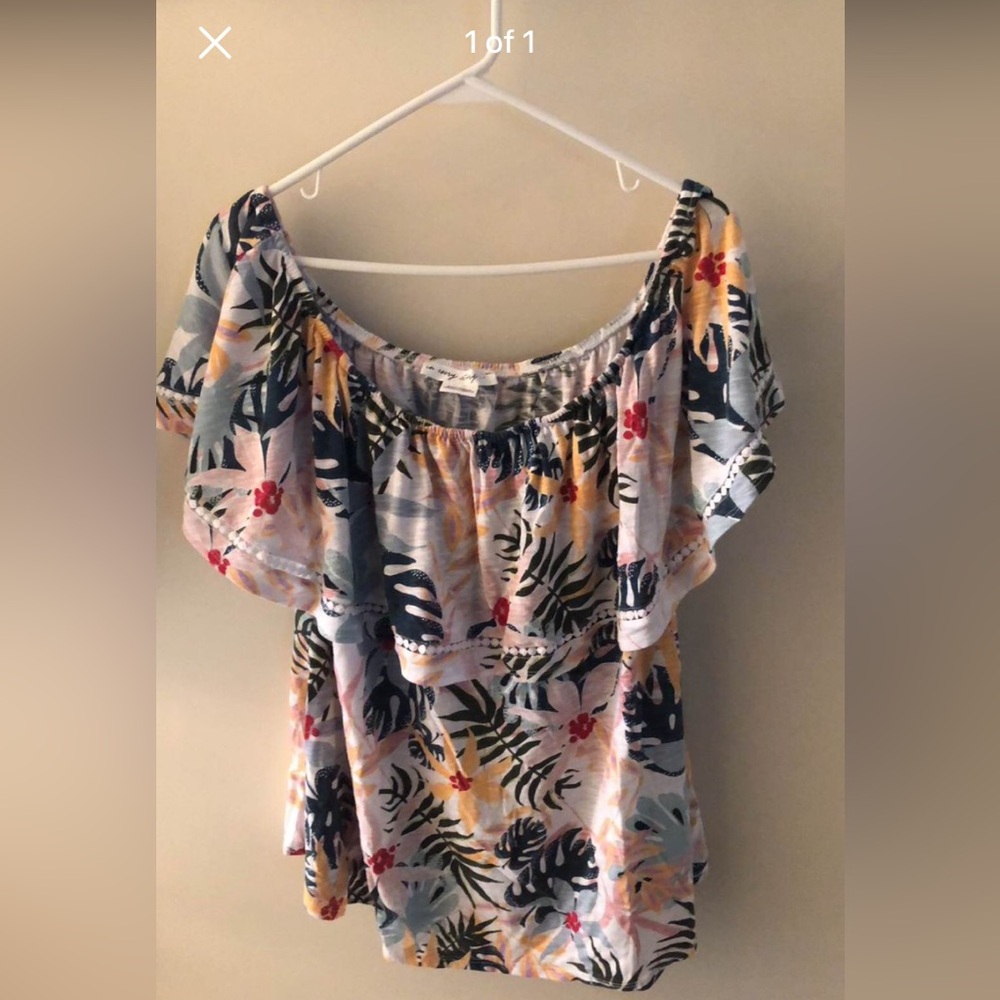 Women’s Top (In every story) - Size XXL